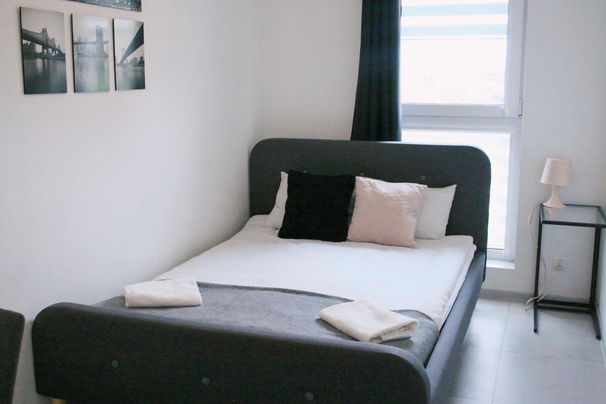 דירות Stary Toruń Apartament Nero מראה חיצוני תמונה